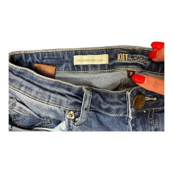 Kut Crop Straight Leg Jeans Size 2 Distressed Classic EUC Stretch - Picture 4 of 7